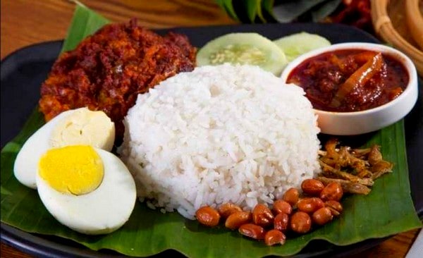 Bisnis makanan nasi uduk