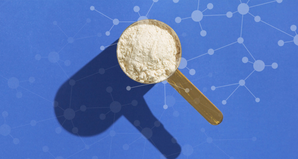 Scoop of hydrolyzed collagen